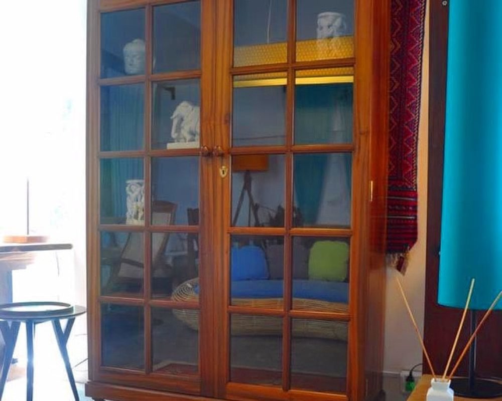 Crockery / Bookshelf Cabinet Furniture