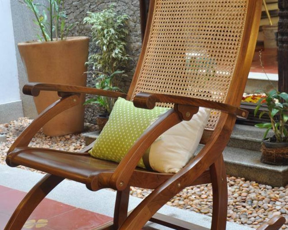 Rocking chair foldable