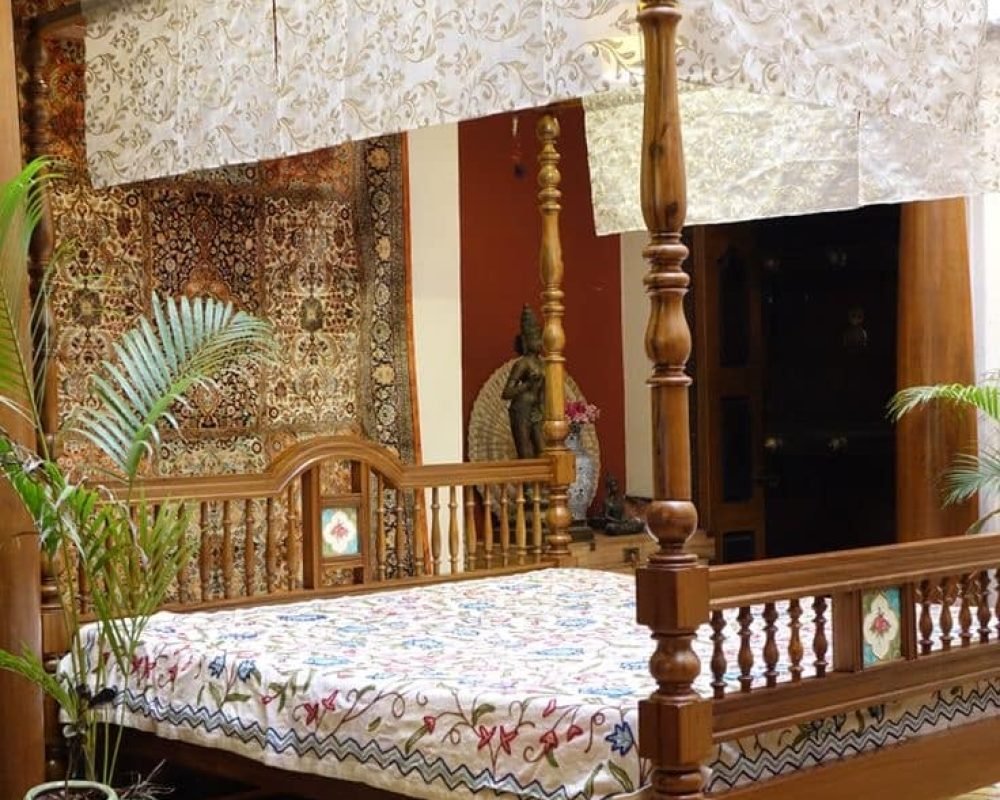 Valayapatti Post Bed